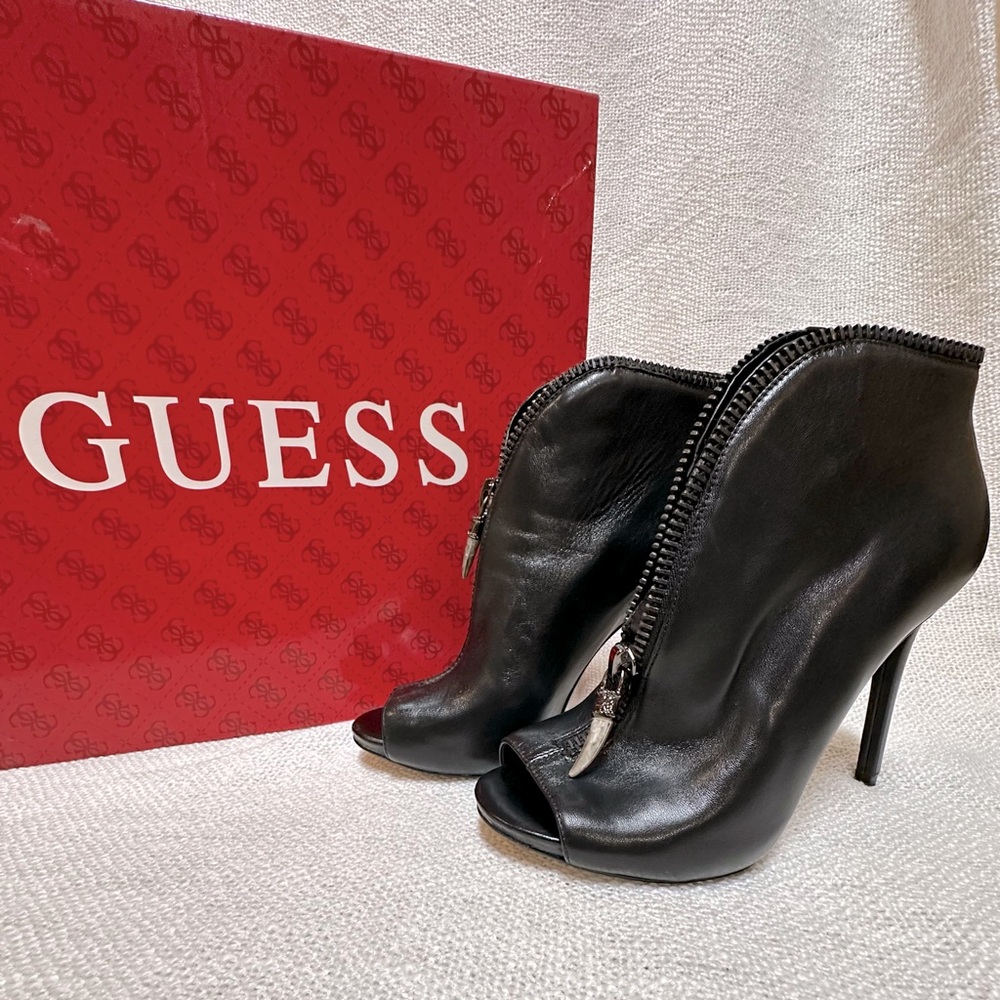 Guess leather shoes